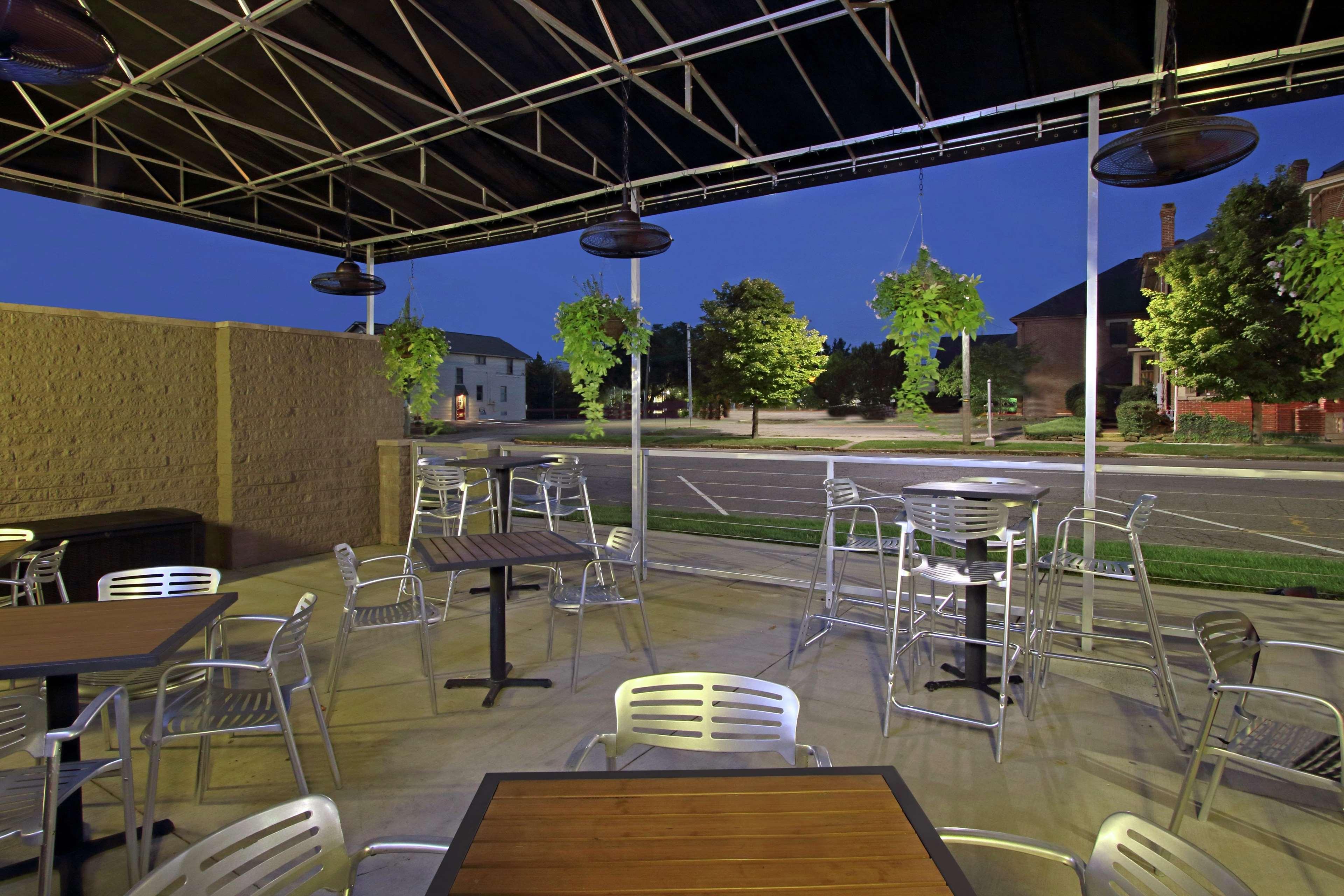 Doubletree By Hilton Newark Hotel Luaran gambar