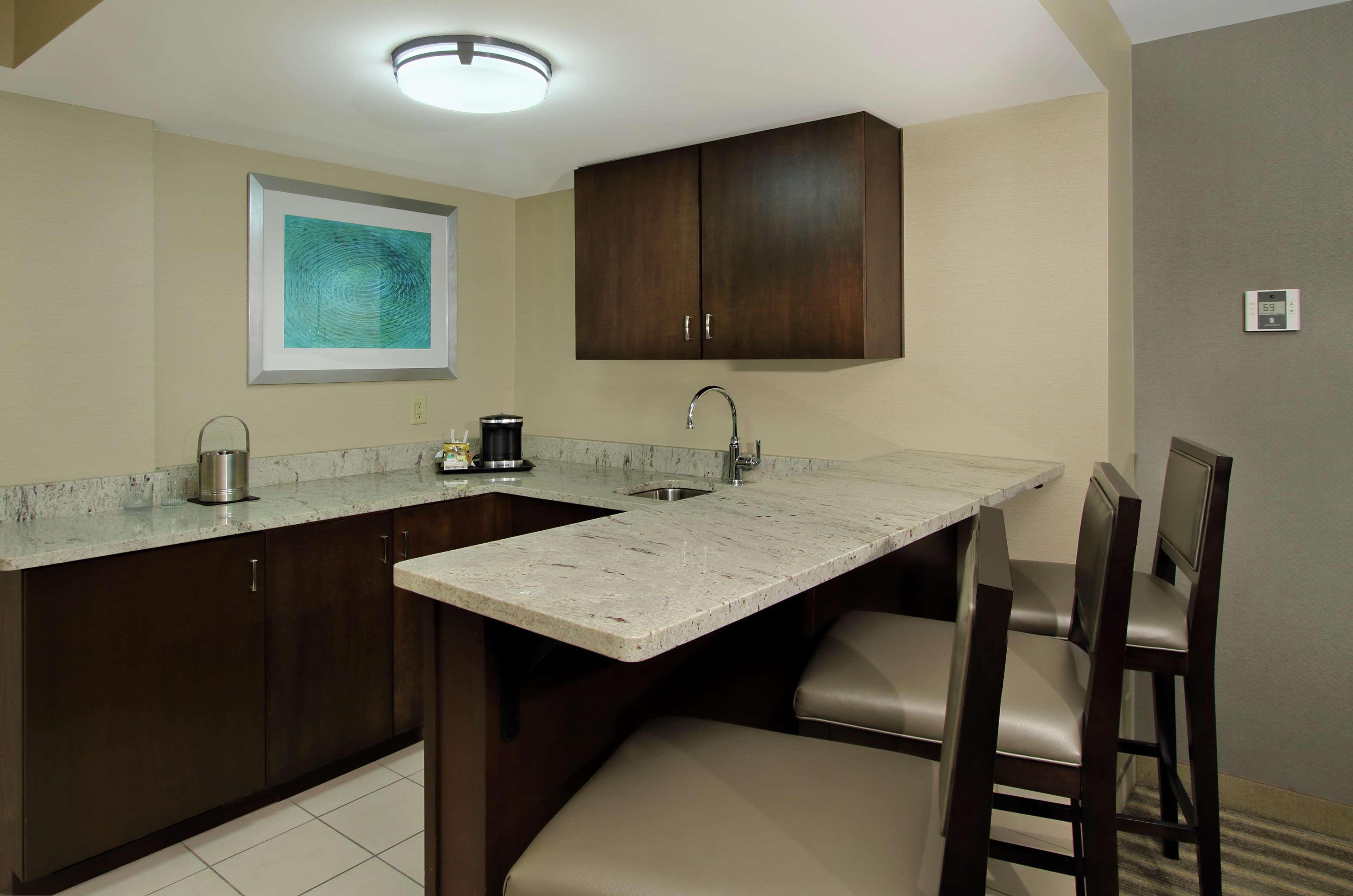 Doubletree By Hilton Newark Hotel Luaran gambar