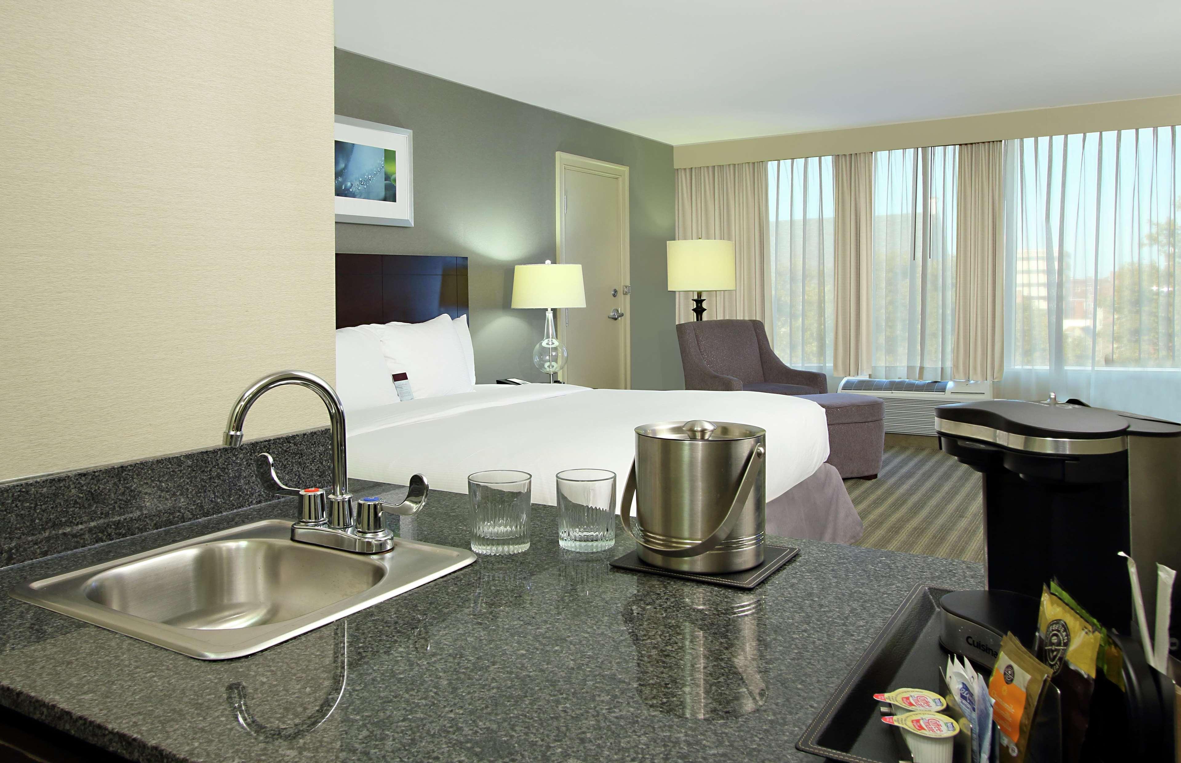 Doubletree By Hilton Newark Hotel Luaran gambar