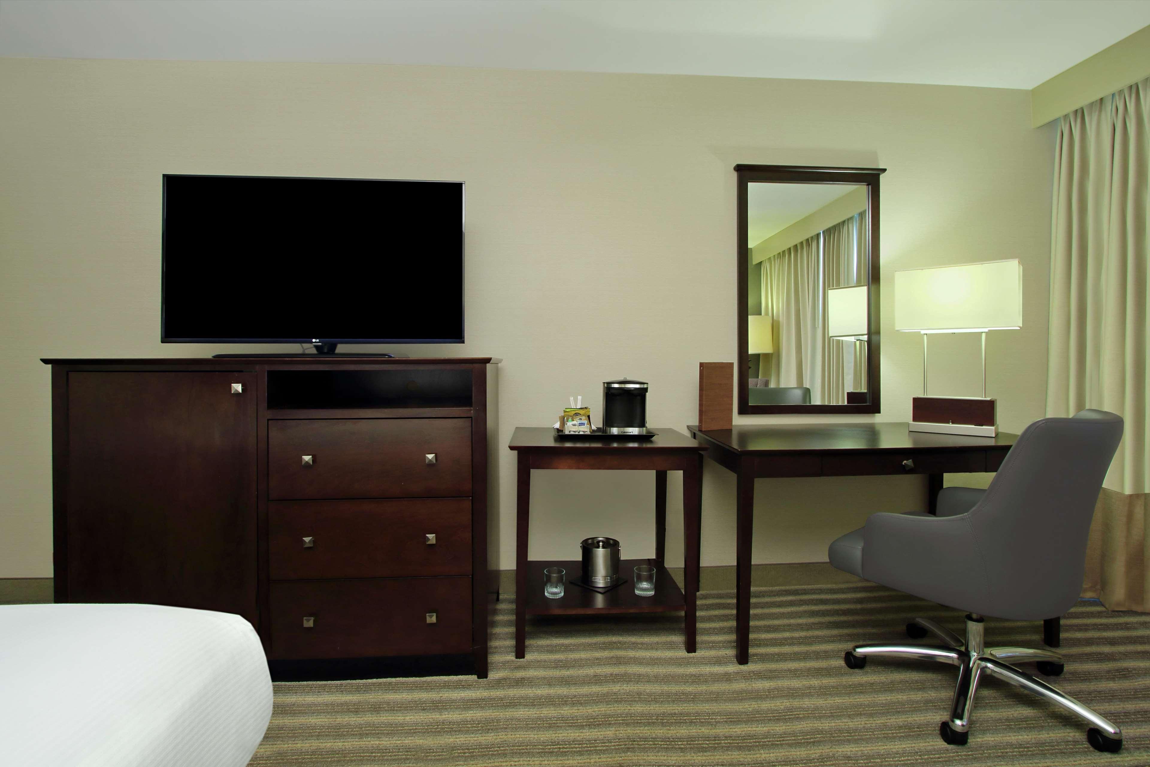 Doubletree By Hilton Newark Hotel Luaran gambar
