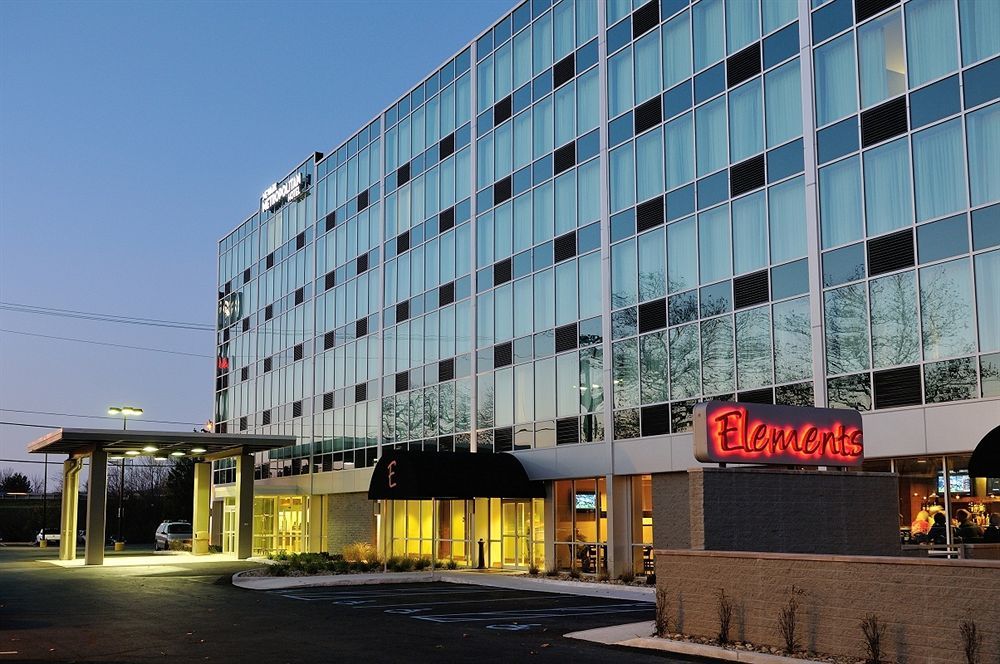 Doubletree By Hilton Newark Hotel Servis gambar